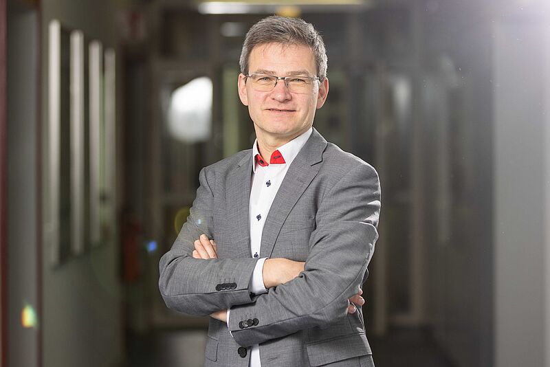 Prof. Dr.-Ing. Stephan Völker