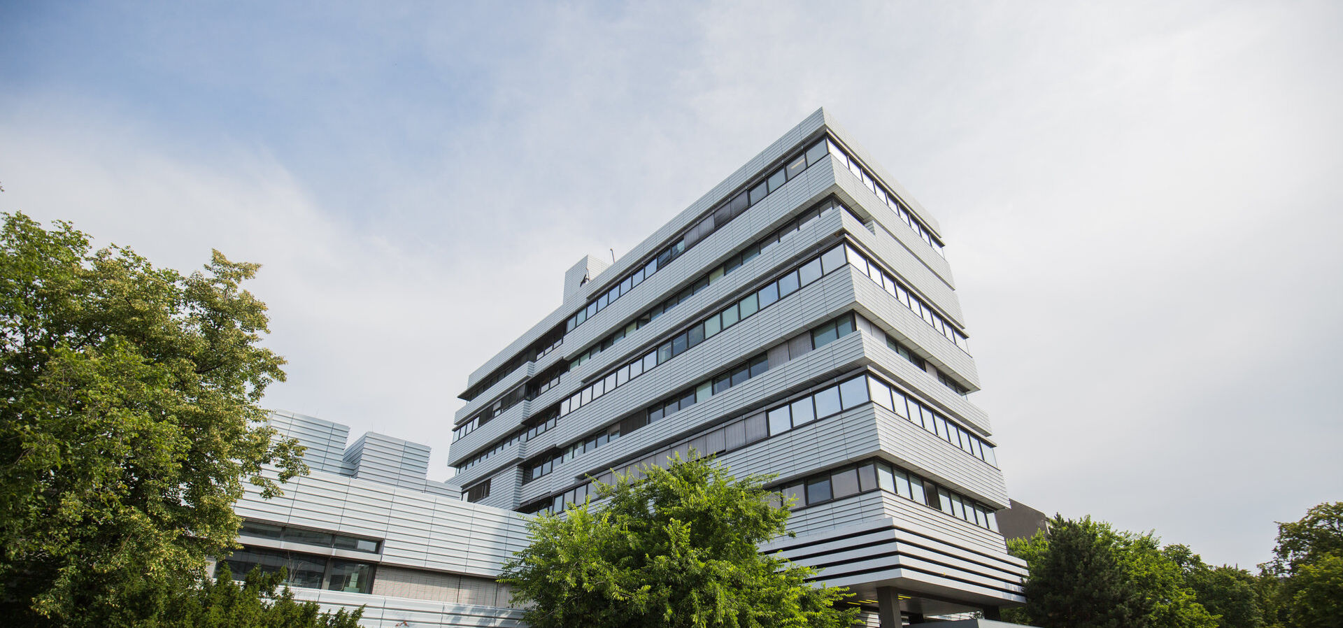 Blick auf das Gebäude der Technischen Chemie der TU Berlin