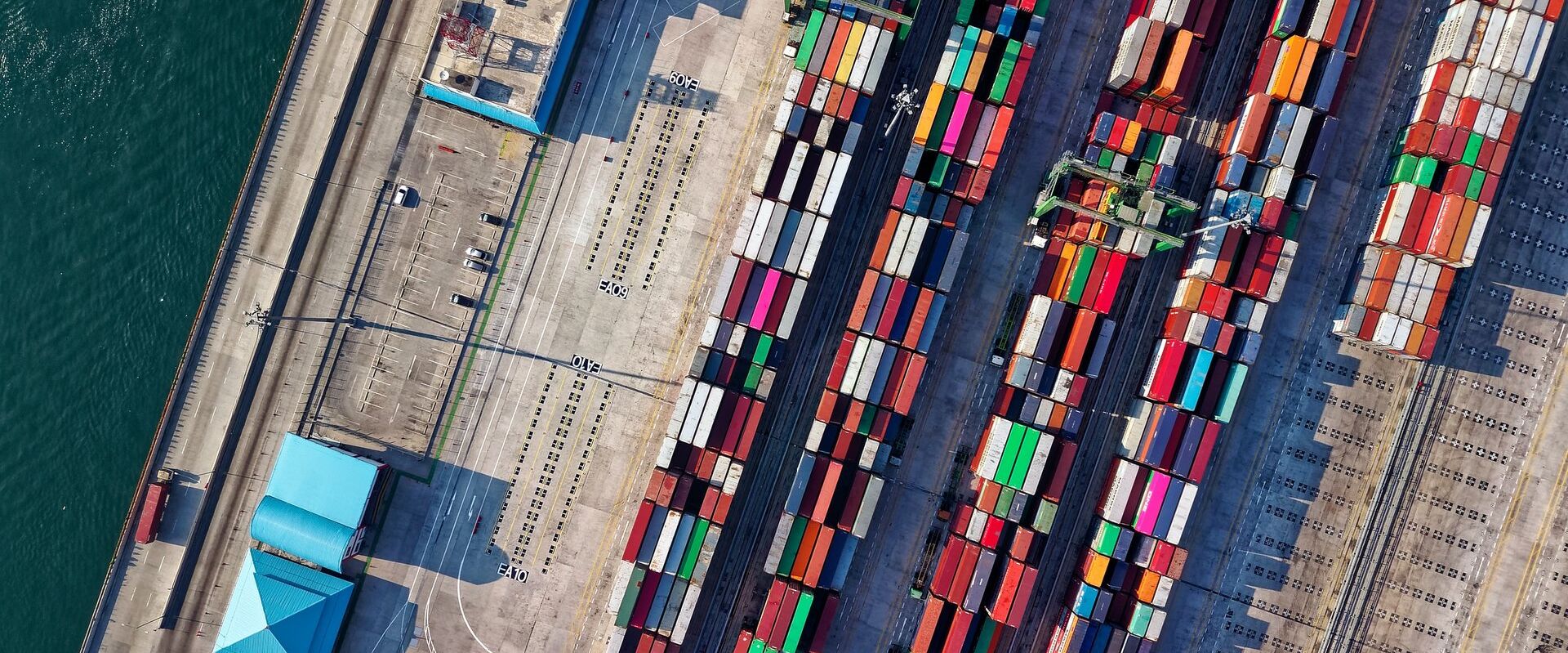 Foto eines Containerhafens