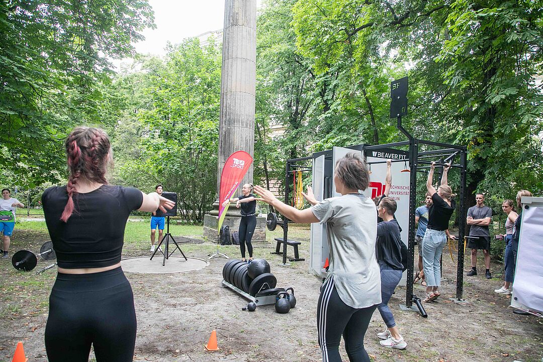 TU Berlin eröffnet erstes Outdoor-Gym auf dem Campus
