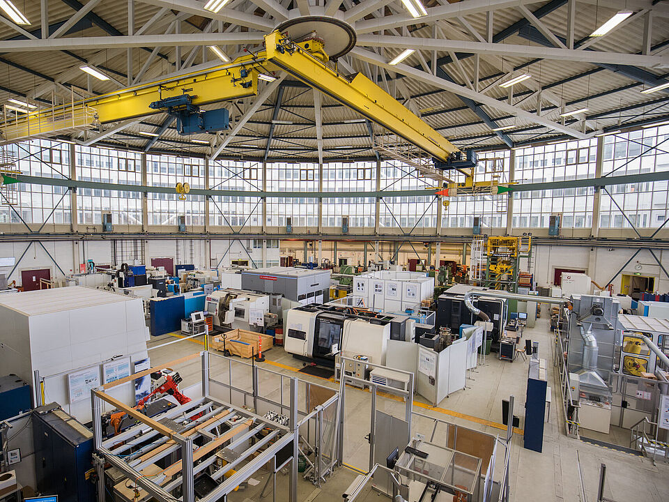 Blick auf das Produktionstechnische Zentrum der Technischen Universität Berlin