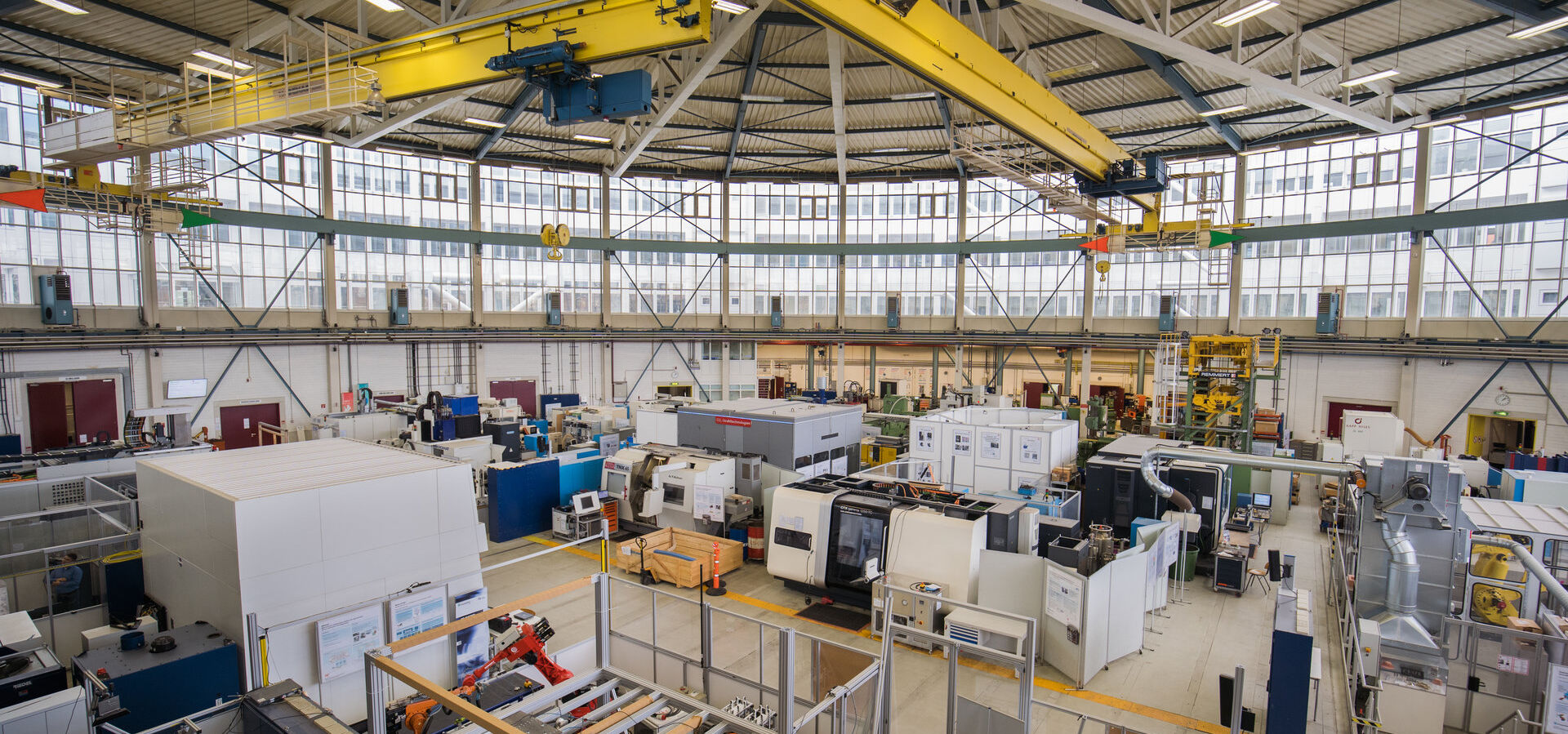 Blick auf das Produktionstechnische Zentrum der Technischen Universität Berlin
