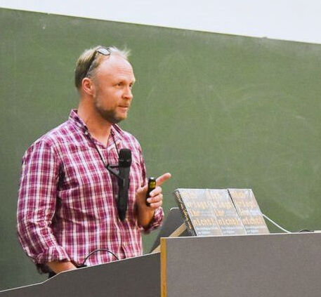 Referent Steffan Heuer präsentiert seinen Vortrag auf der Ringvorlesung Internet und Privatheit im Sommersemester 2019 an der TU Berlin